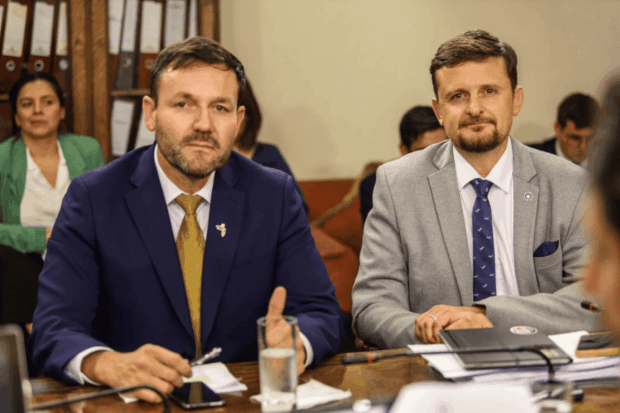 Los diputados Stephan Schubert y Erich Grohs.