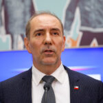 Por falta de "fundamentos técnicos": Contraloría frena nuevo reglamento de la Ley Uber Biministro de Transporte y Obras Públicas, Louis de Grange.