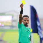 Árbitro somalí vetado por Estados Unidos fue recibido como un héroe al regresar a su país omar-abdulkadir-artan-arbitro-2026